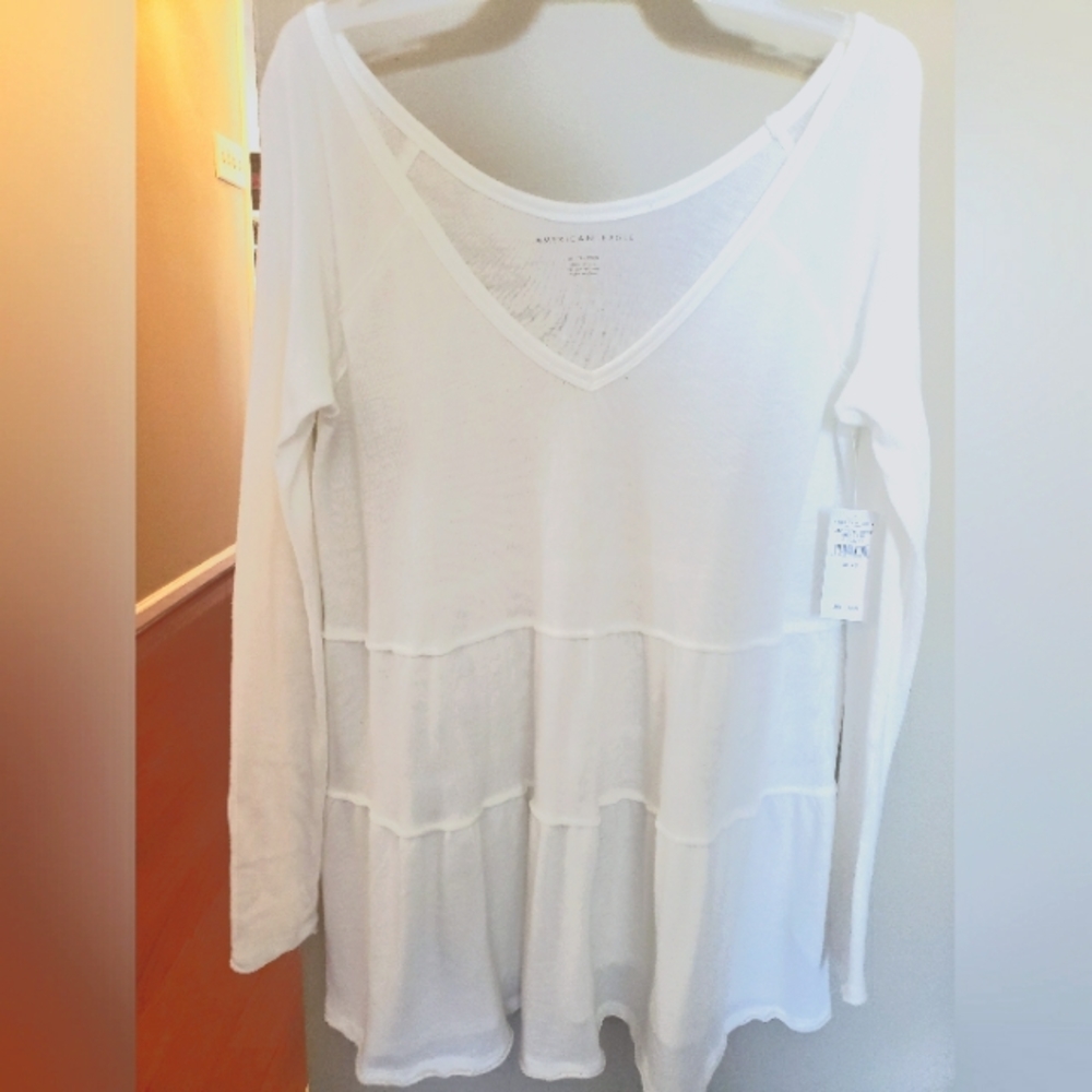 American Eagle Oversized White Top-XS